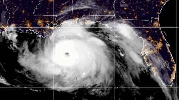 L&rsquo;ouragan Ida se renforce en tempête de catégorie 4 alors que la Nouvelle-Orléans se prépare, Santé bien-être forme